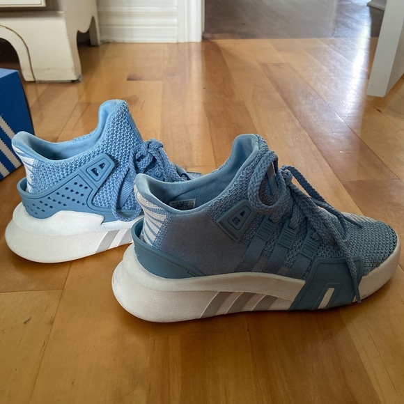 Adidas womens EQT Basketball ADV Sneaker. - Picture 3 of 4